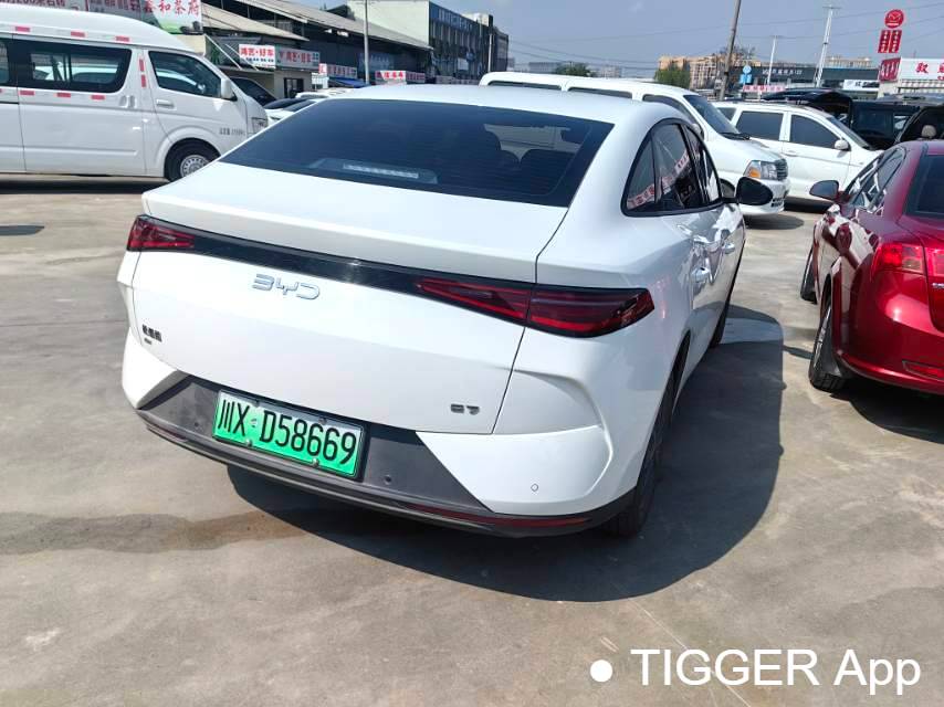 BYD 2025 e7 520 Zhihui Travel Edition