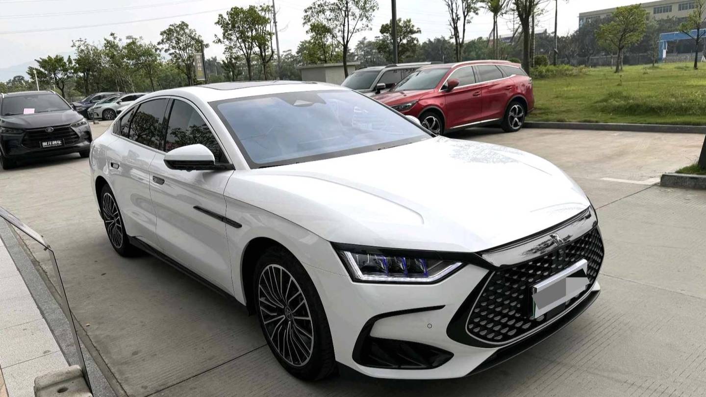 BYD 2022 HAN DM-i 121KM Prestige Type