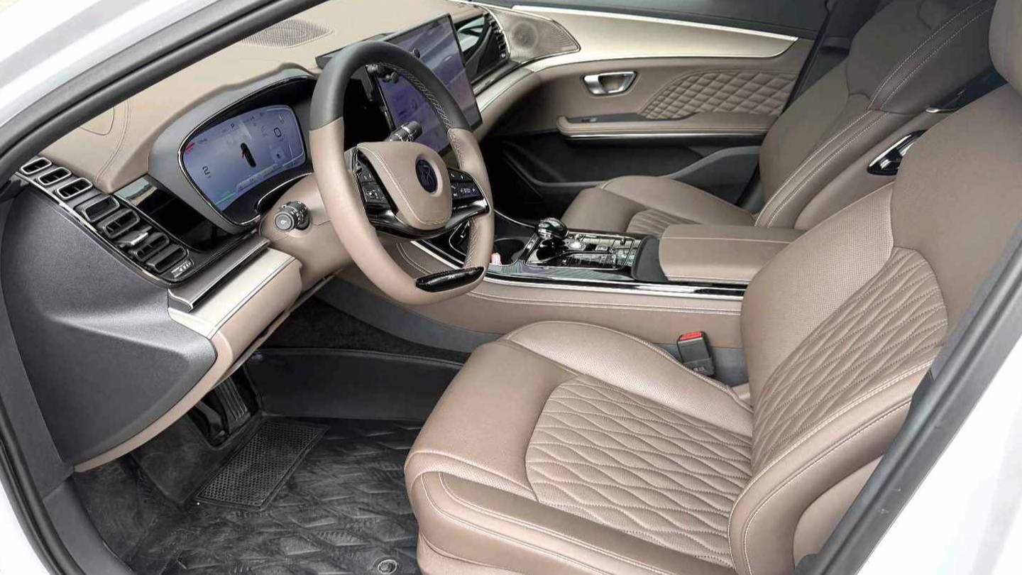 BYD 2022 HAN DM-i 121KM Prestige Type