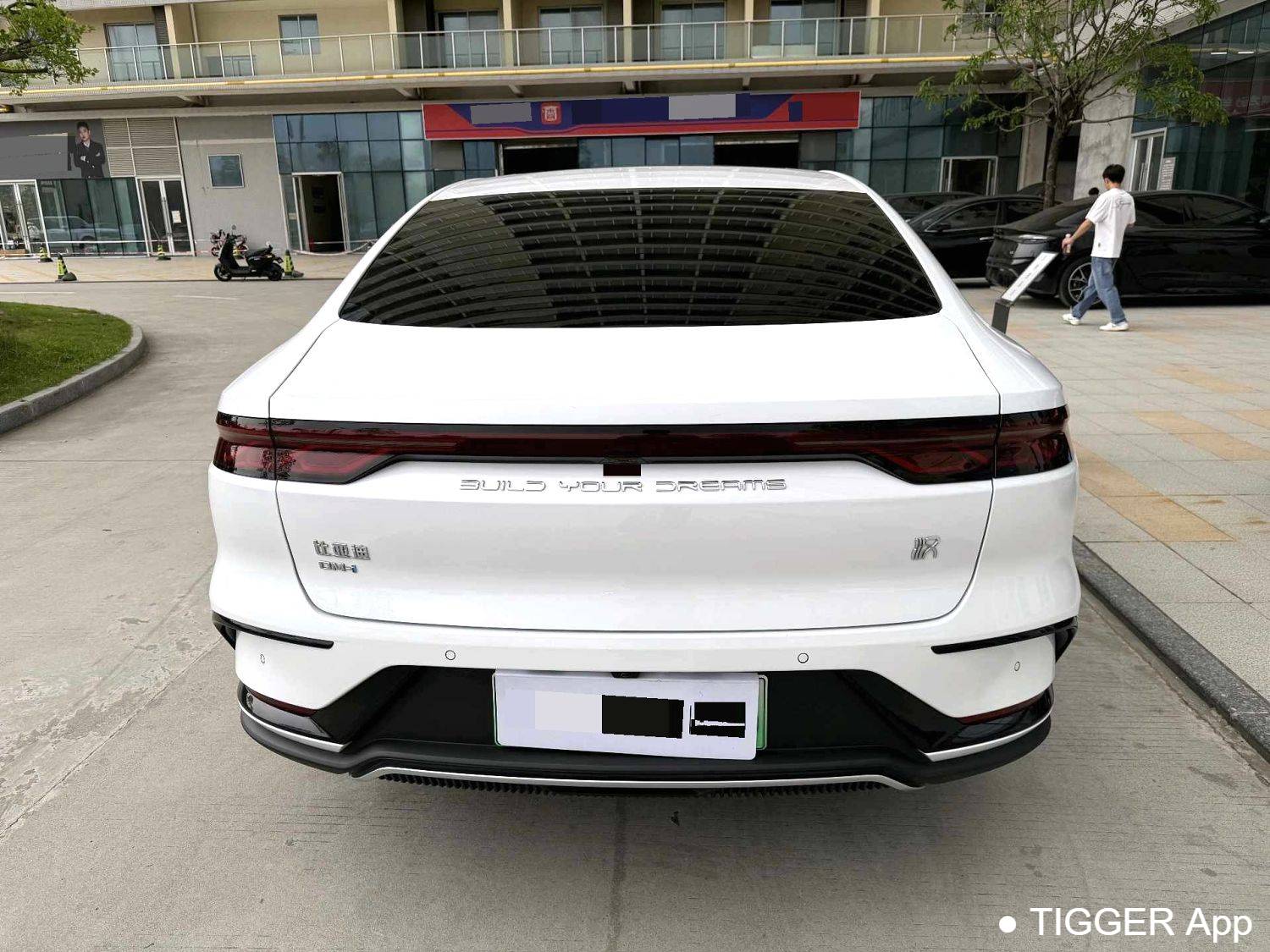 BYD 2022 HAN DM-i 121KM Prestige Type