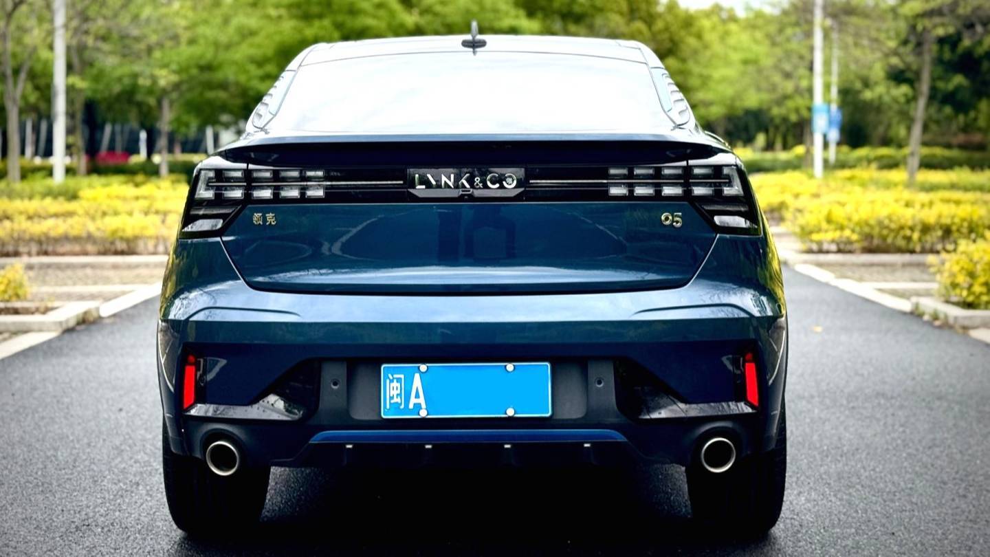 LYNK&CO 2022 05 2.0TD 2WD Yao Pro