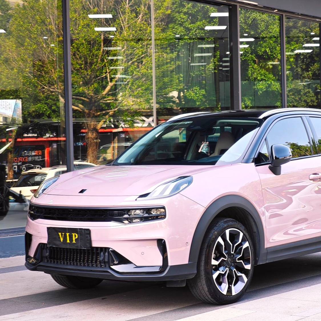 LYNK&CO 2022 06 1.5T Shero Pink Special Edition Used Car
