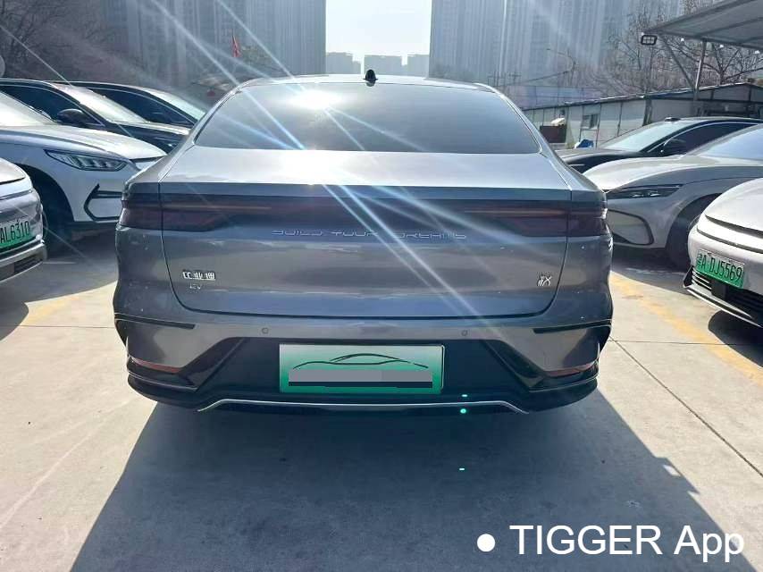 BYD 2024 HAN EV Honor Edition 610KM 4WD Eye of the Sky Intelligent Driving