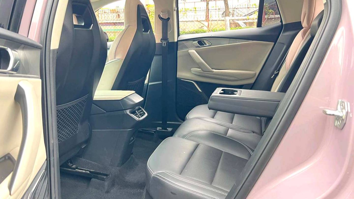 LYNK&CO 2023 06 Remix 1.5T Jin Halo