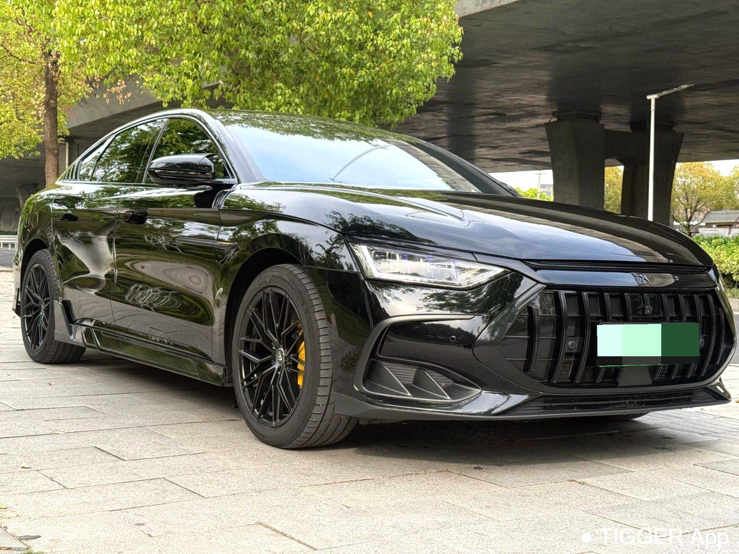 BYD 2023 HAN DM-p God of War Edition