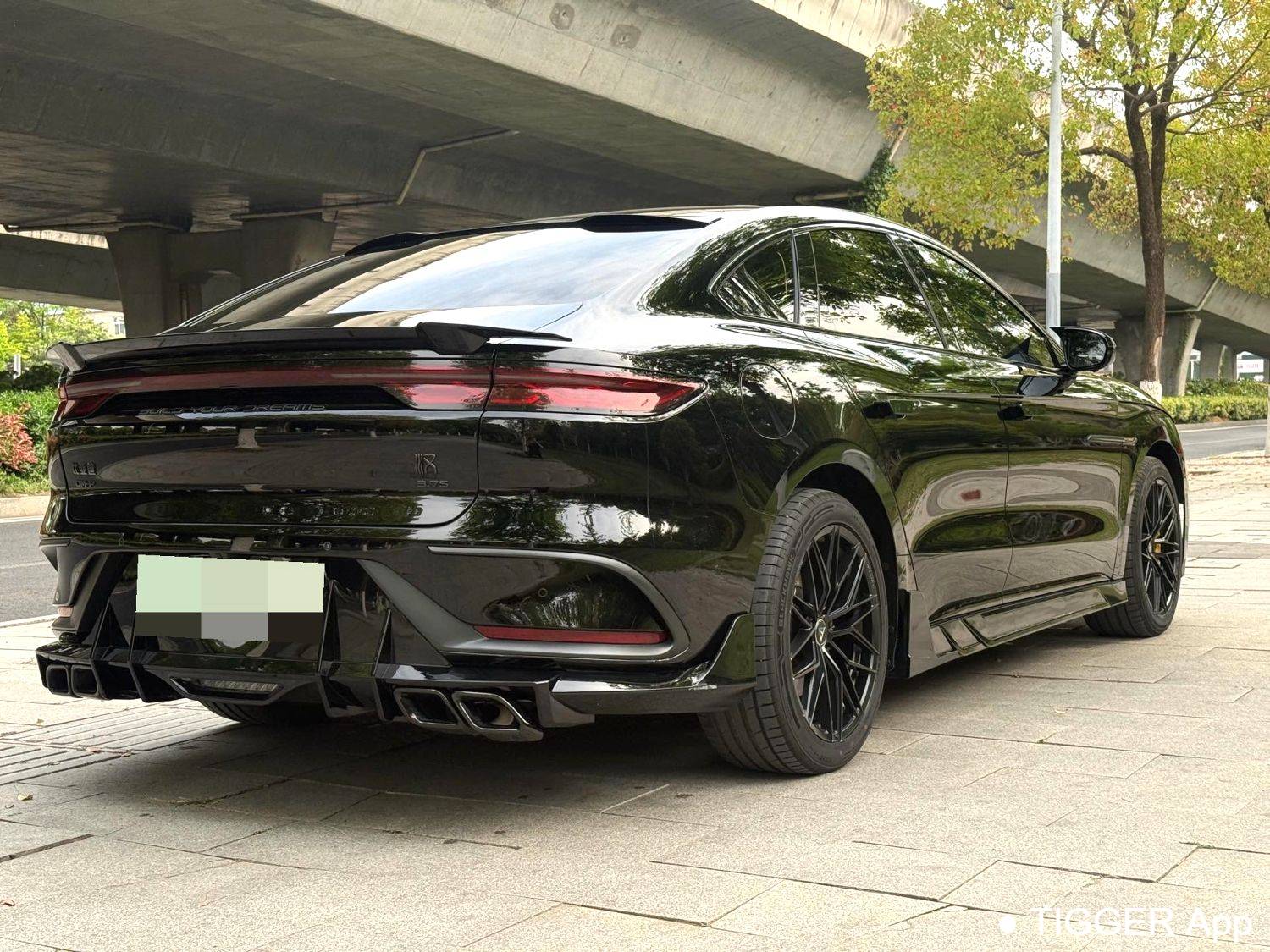 BYD 2023 HAN DM-p God of War Edition