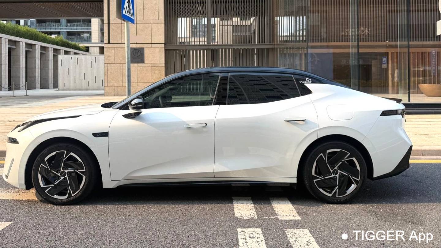 LYNK&CO 2024 07 EM-P EM-P 126 Long Range Halo