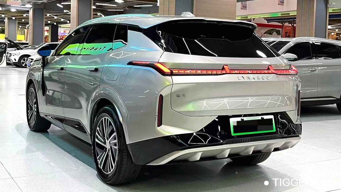 LYNK&CO 2025 08 EM-P 120km Long Range Pro