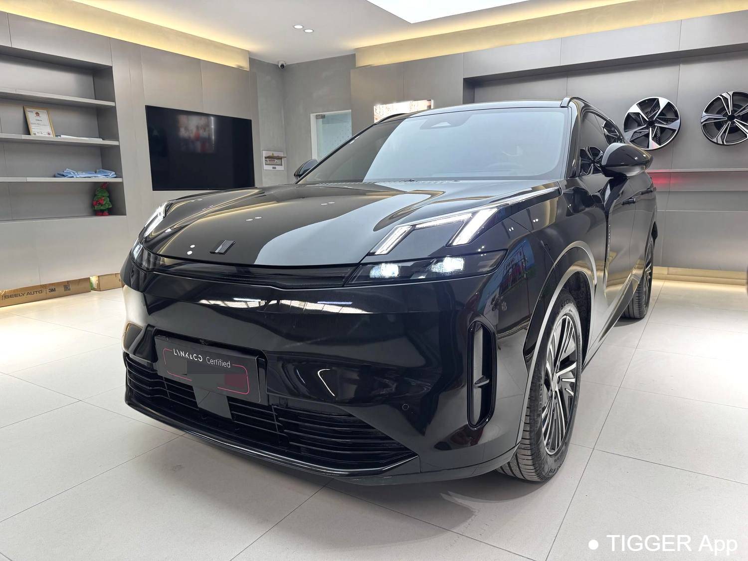 LYNK&CO 2023 08 EM-P 120km long endurance Halo