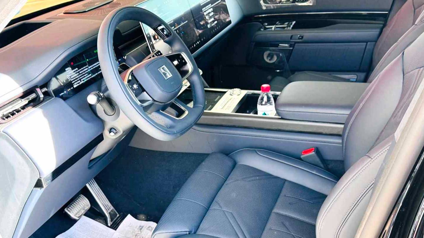 ZEEKR 2025 9X Hyper version 70kWh