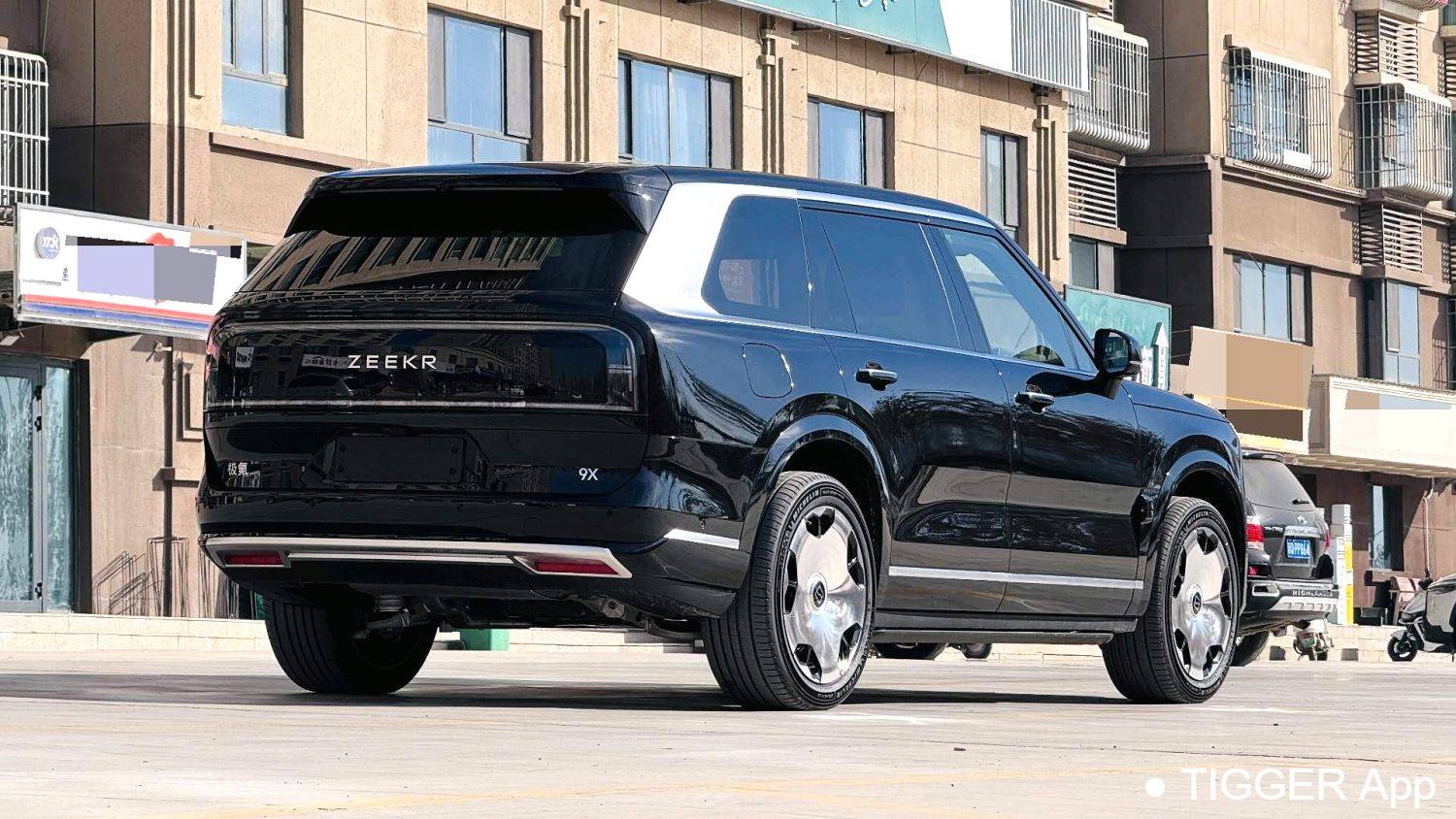 ZEEKR 2025 9X Hyper version 70kWh