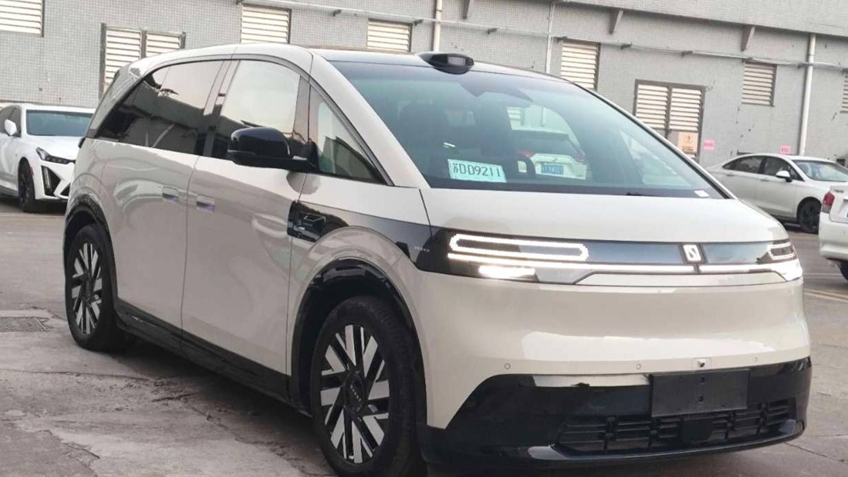 ZEEKR 2025 MIX Intelligent Driving Edition