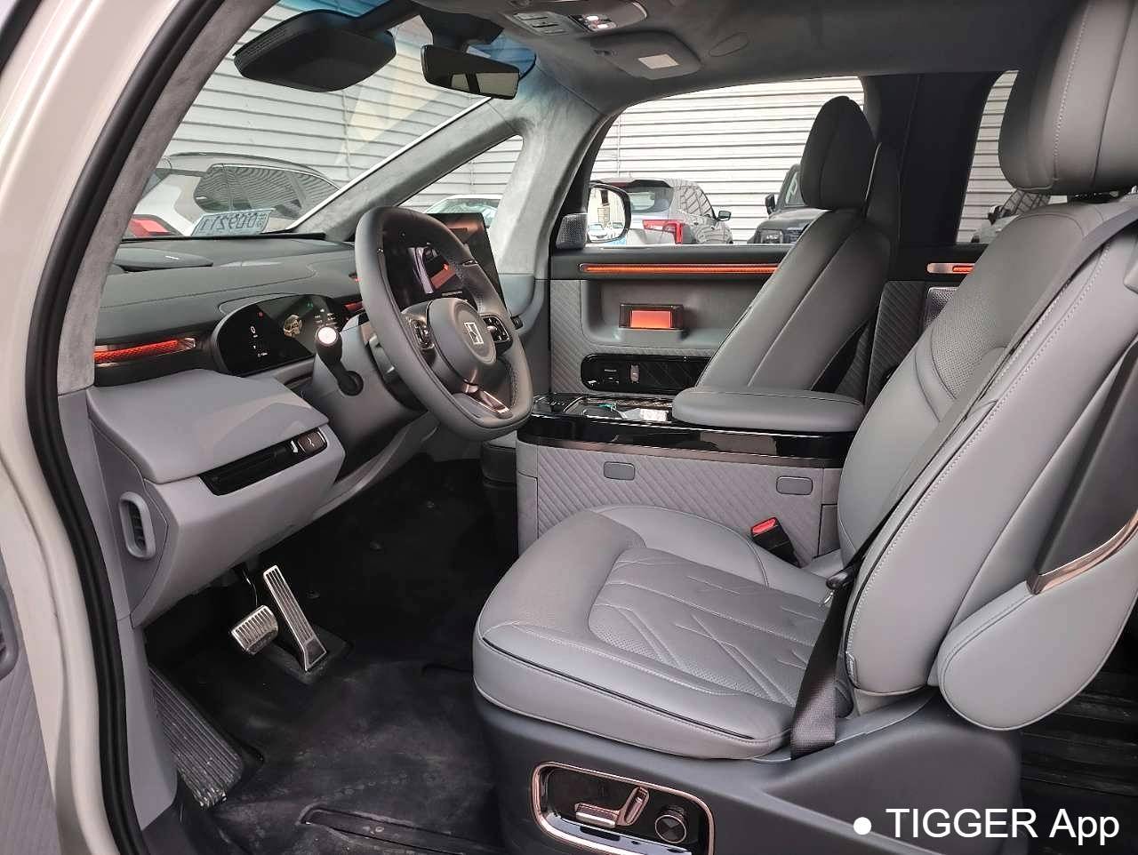 Used ZEEKR 2025 MIX Intelligent Driving Edition
