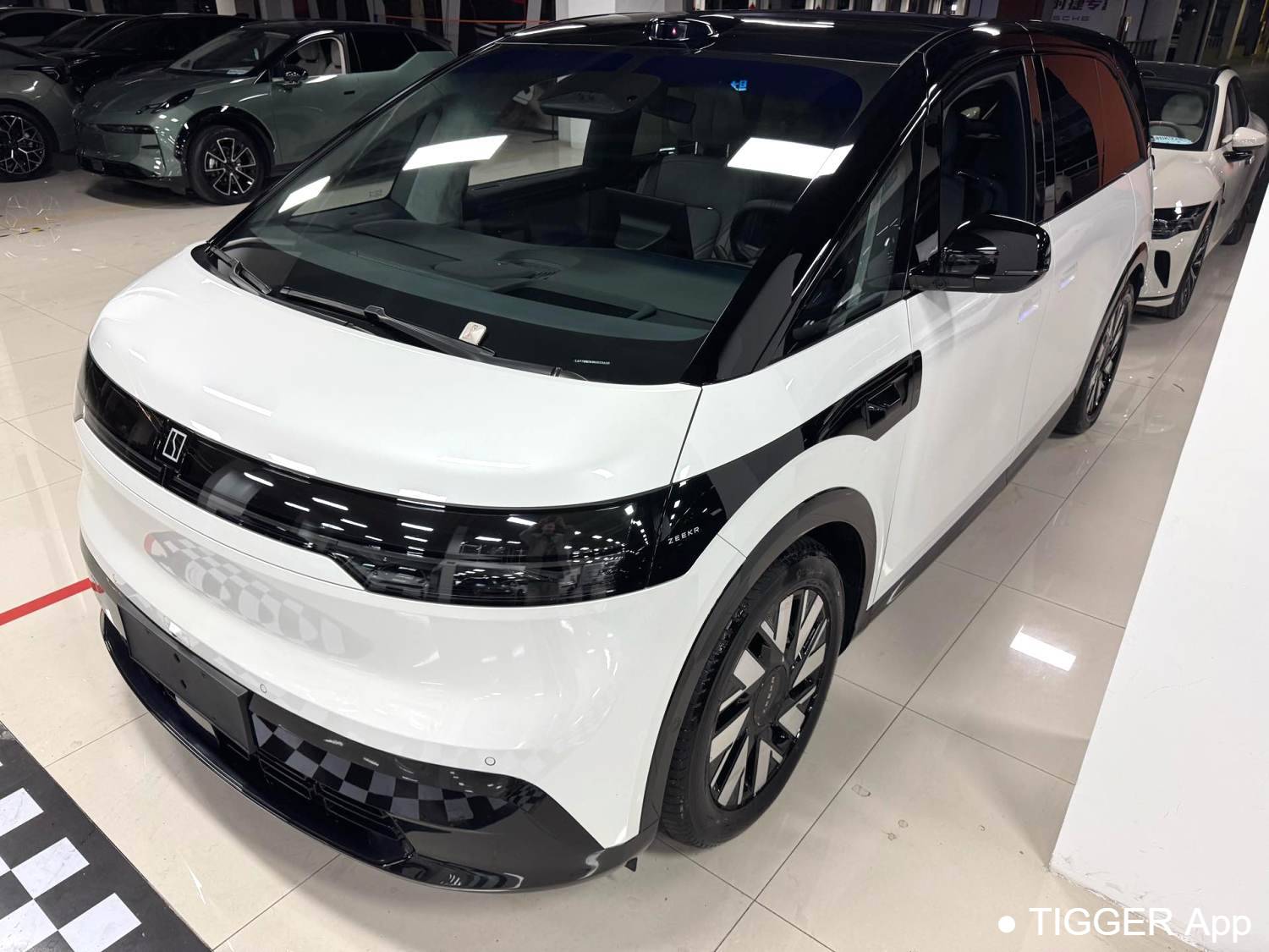 Used ZEEKR 2025 MIX Long range intelligent driving version