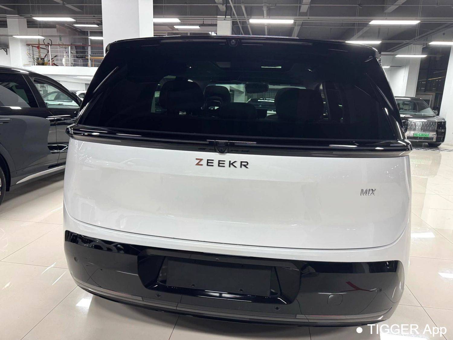 Used ZEEKR 2025 MIX Long range intelligent driving version