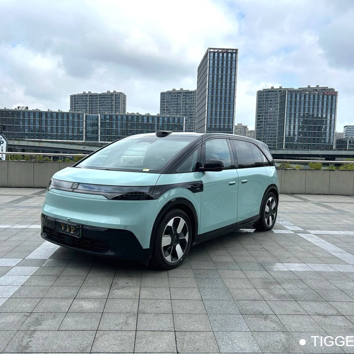 ZEEKR 2025 MIX Intelligent Driving Edition Used Car