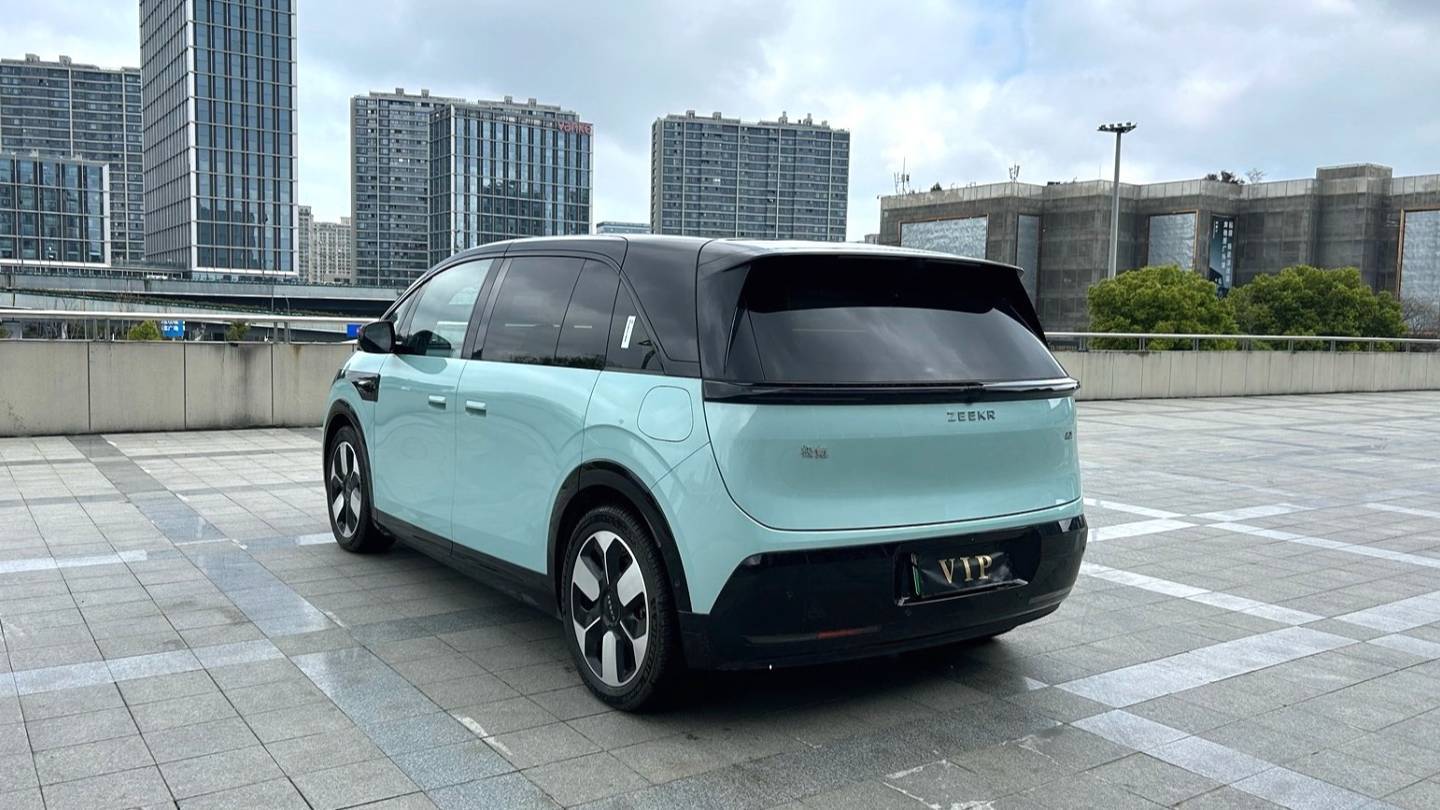ZEEKR 2025 MIX Intelligent Driving Edition