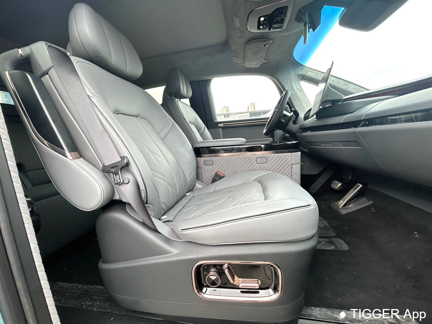 Used ZEEKR 2025 MIX Intelligent Driving Edition