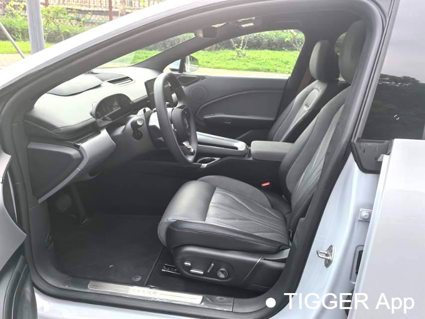 ZEEKR 2025 007GT Rear wheel drive intelligent driving version 75kWh