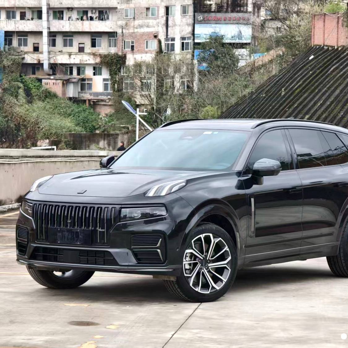 LYNK&CO 2024 09 EM-P 2.0TD EM-P four-wheel drive PRO seven seater سيارة مستعملة