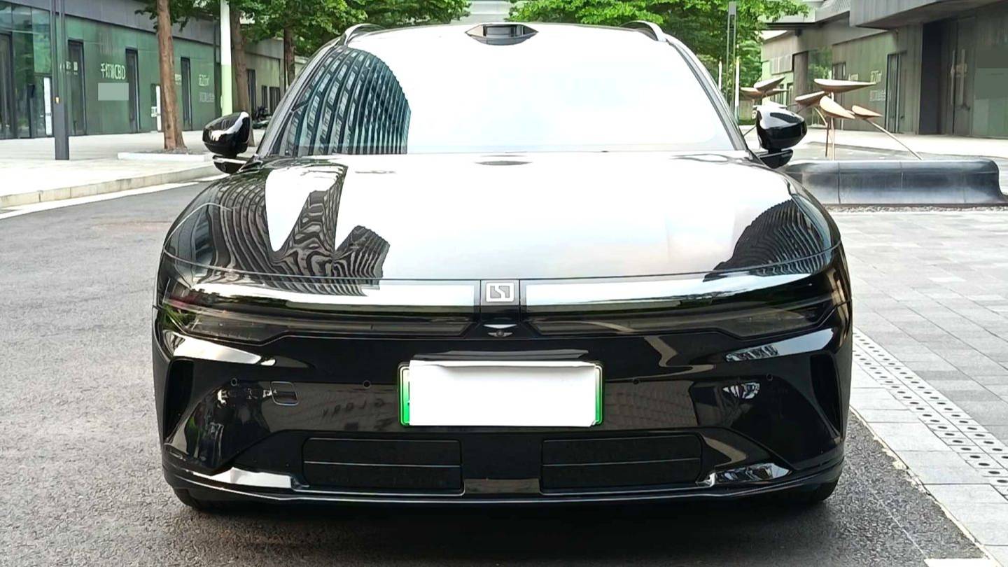 ZEEKR 2025 007GT Rear wheel drive intelligent driving version 75kWh