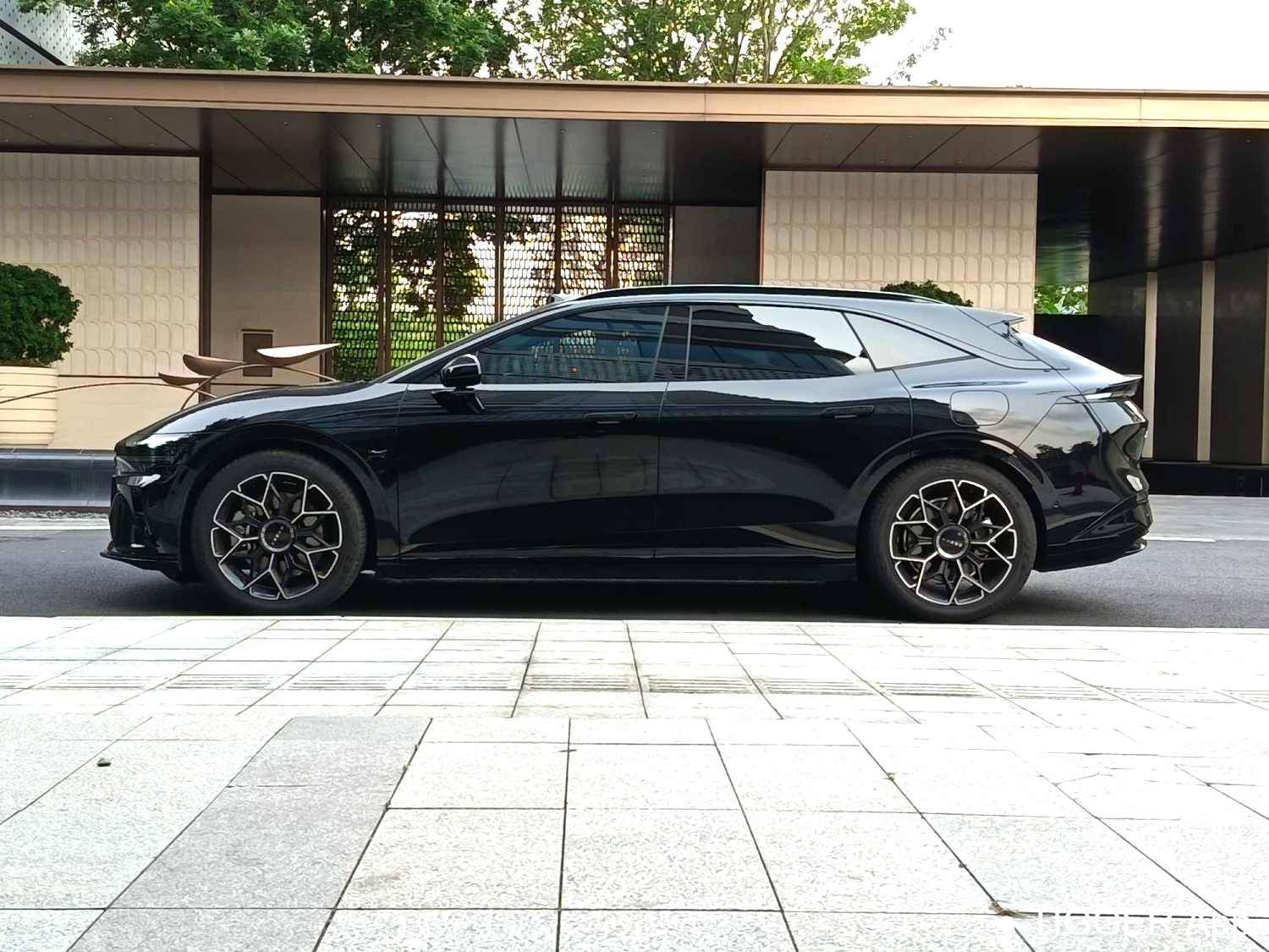 ZEEKR 2025 007GT Rear wheel drive intelligent driving version 75kWh