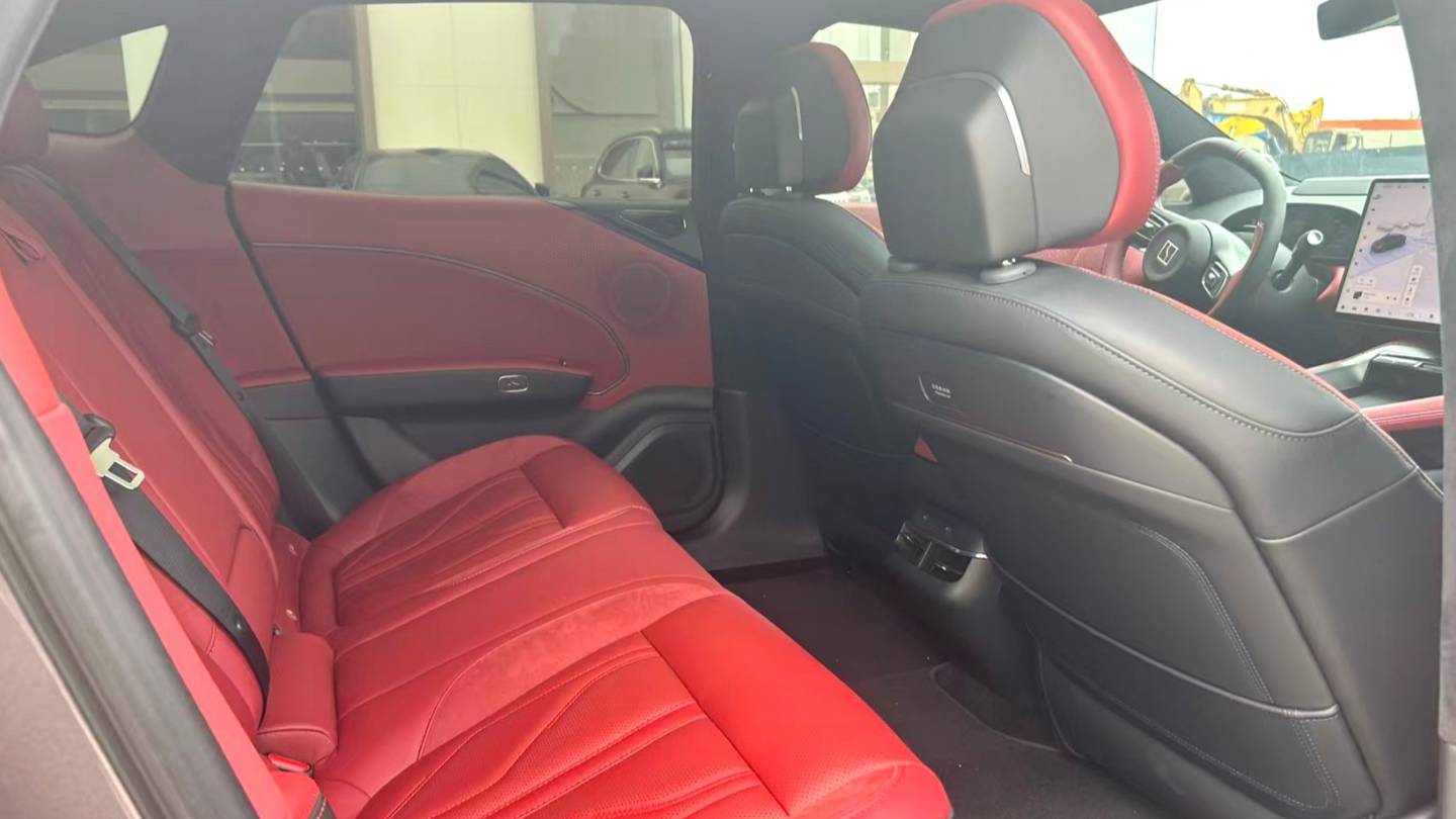 ZEEKR 2025 007GT Rear wheel drive intelligent driving version 75kWh