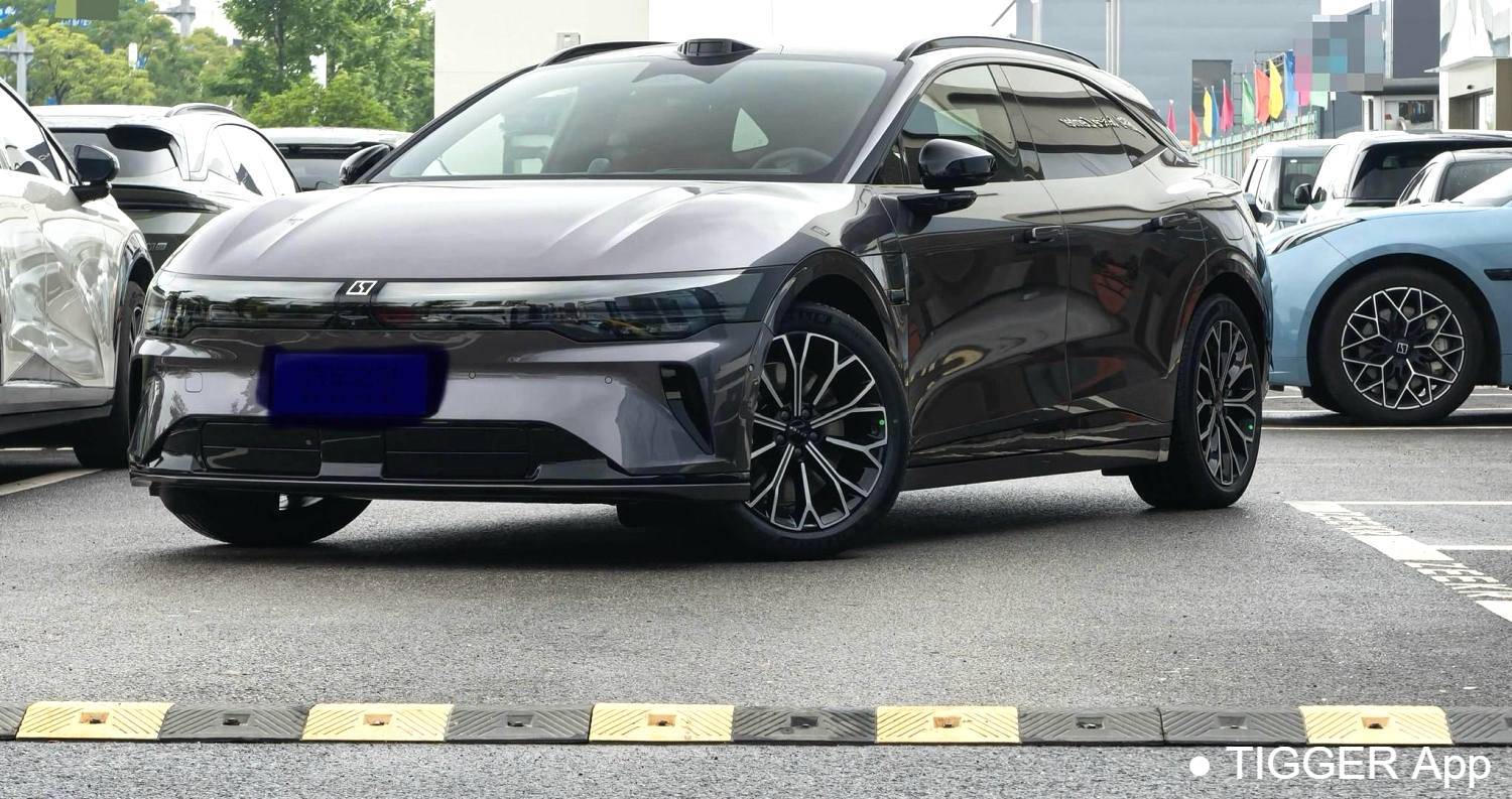 ZEEKR 2025 007GT Rear wheel drive intelligent driving version 75kWh