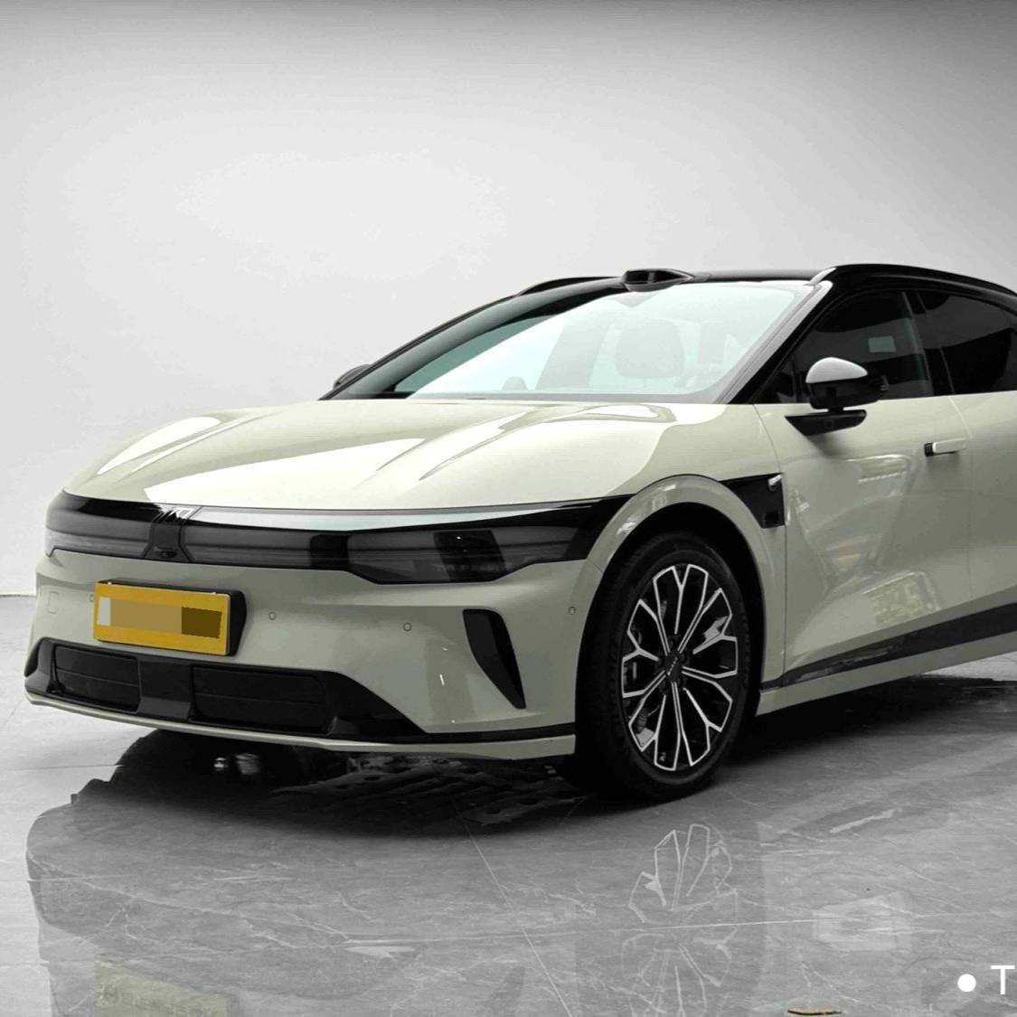 ZEEKR 2025 007GT Long range rear wheel drive intelligent driving version 100kWh Подержанный автомобиль