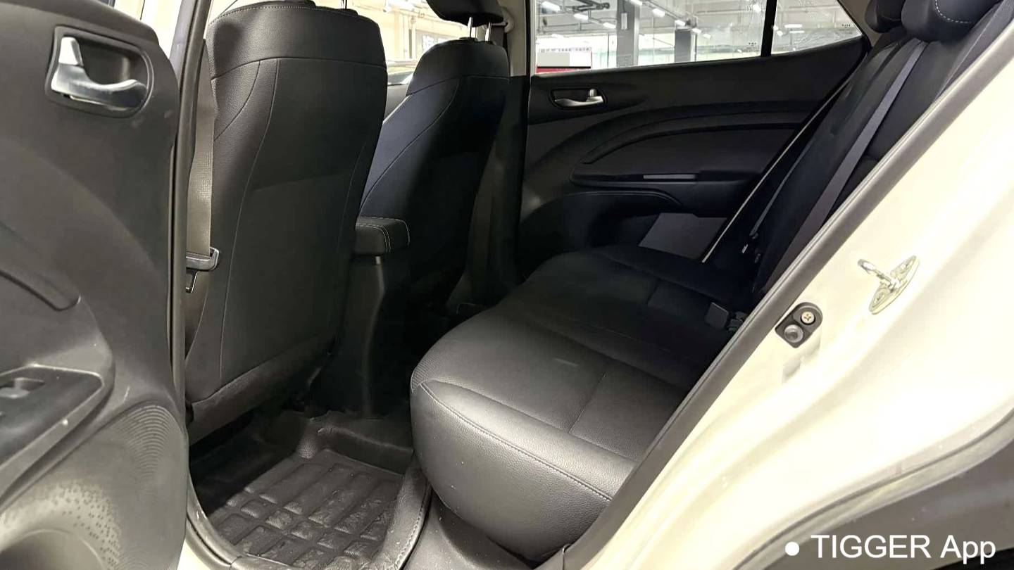 KIA 2021 Stonic 1.4L CVT Fun Edition