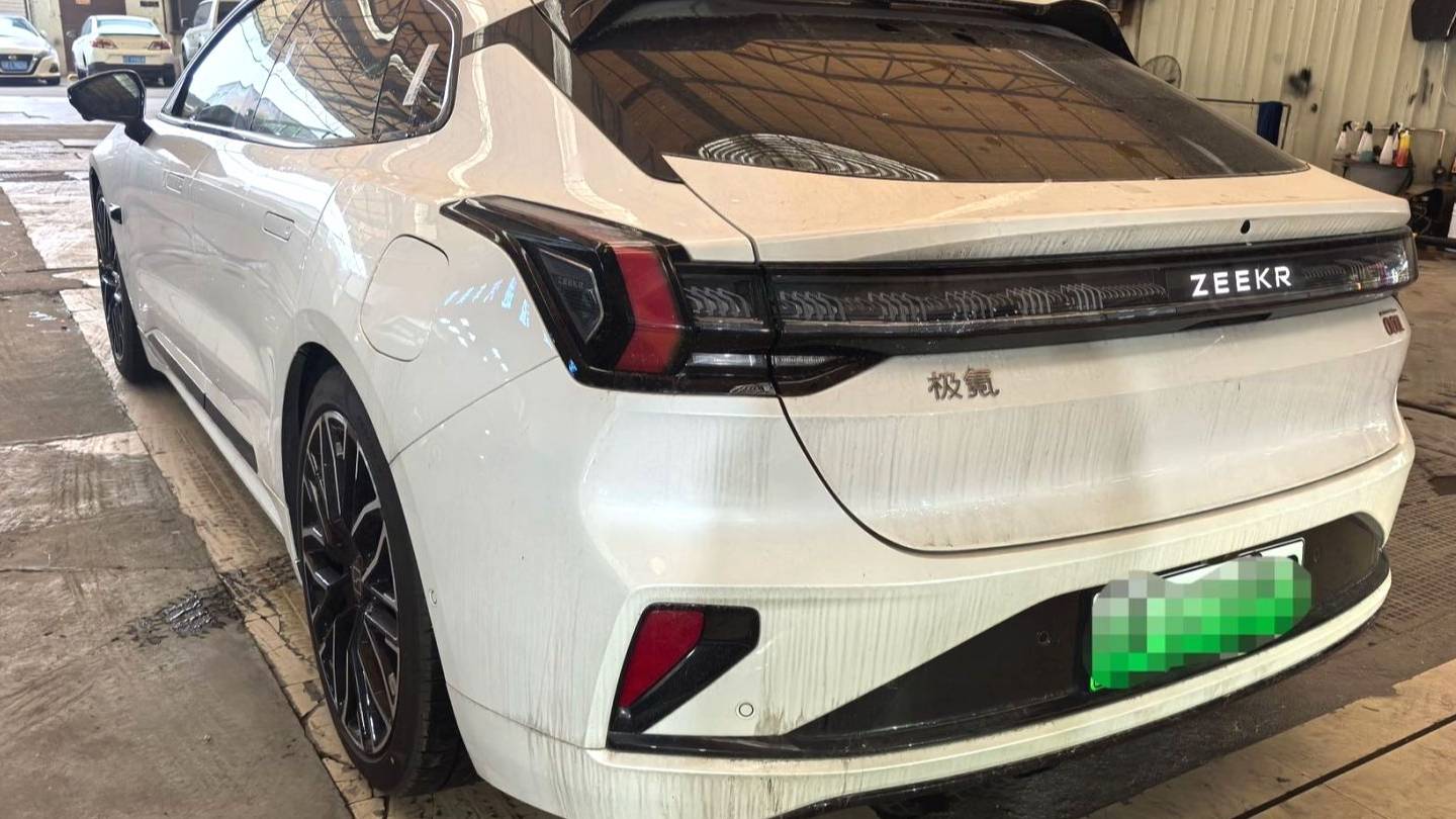 ZEEKR 2025 001 YOU version 100kWh four-wheel drive