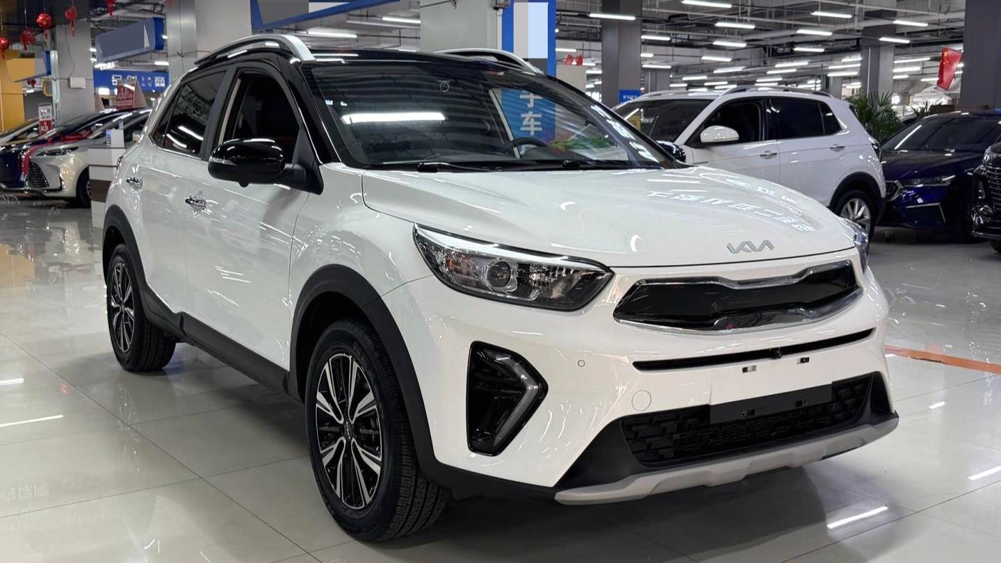 KIA 2021 Stonic 1.4L CVT sunroof model