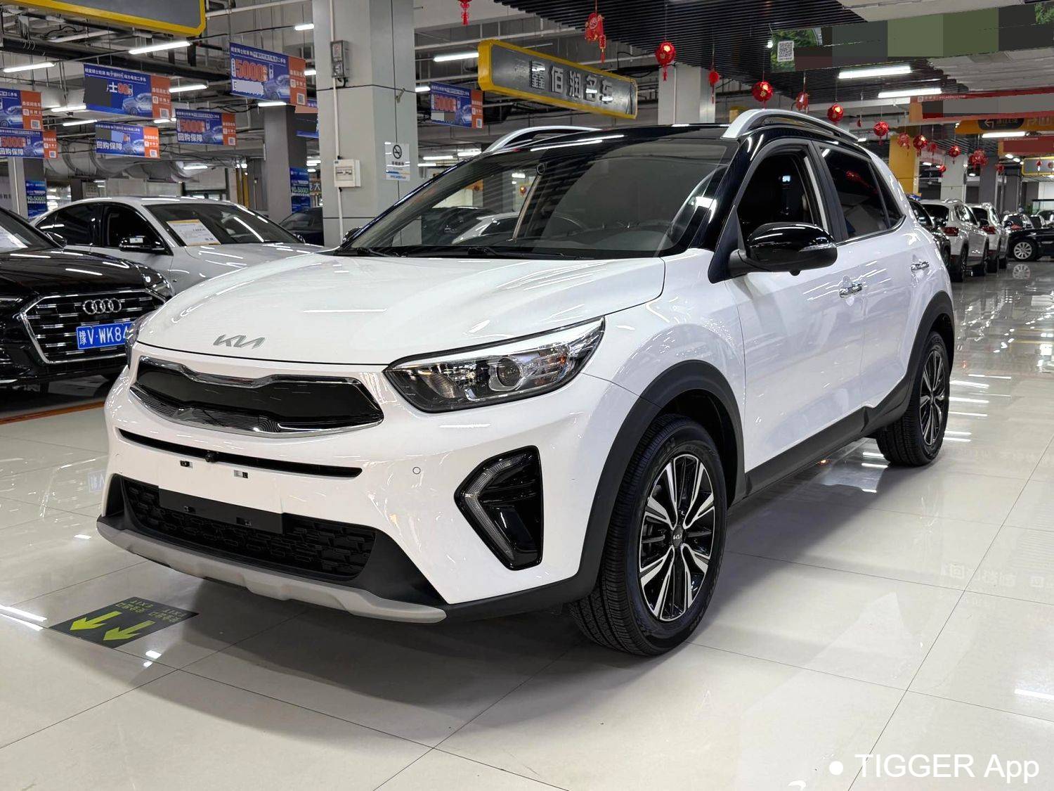 KIA 2021 Stonic 1.4L CVT sunroof model