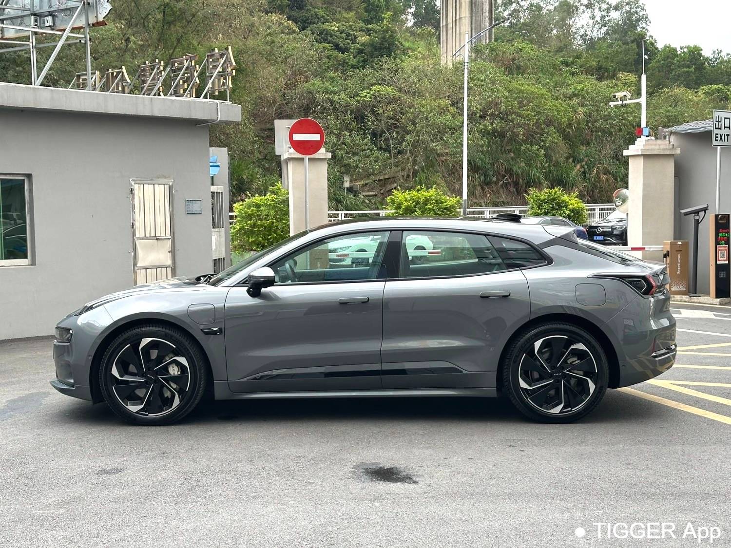 ZEEKR 2023 001 ME version 100kWh