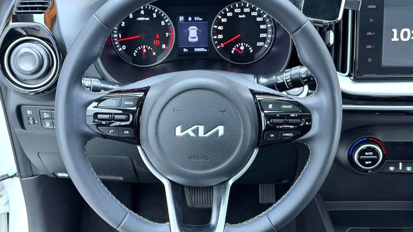 KIA 2021 Stonic 1.4L CVT Enjoyment Sunroof Model