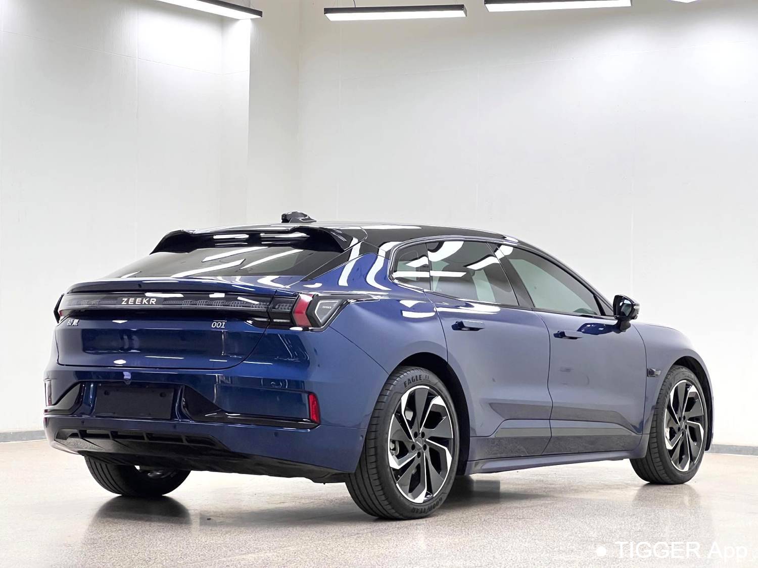 ZEEKR 2023 001 ME version 100kWh