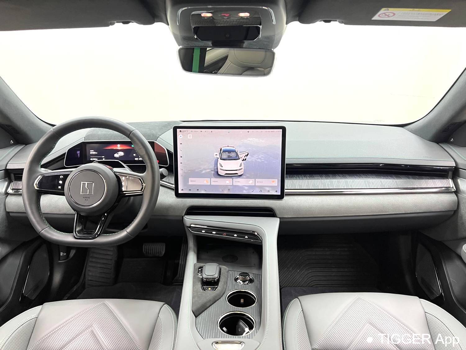 ZEEKR 2023 001 ME version 100kWh