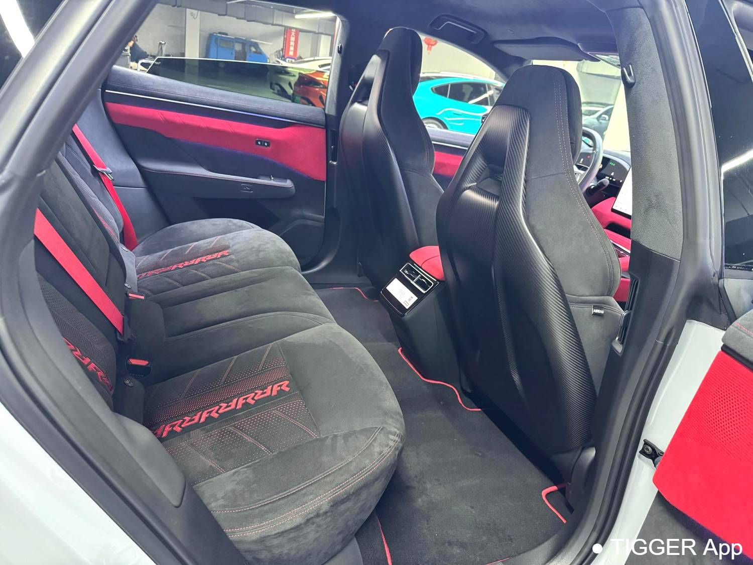 ZEEKR 2023 001FR FR version 100kWh