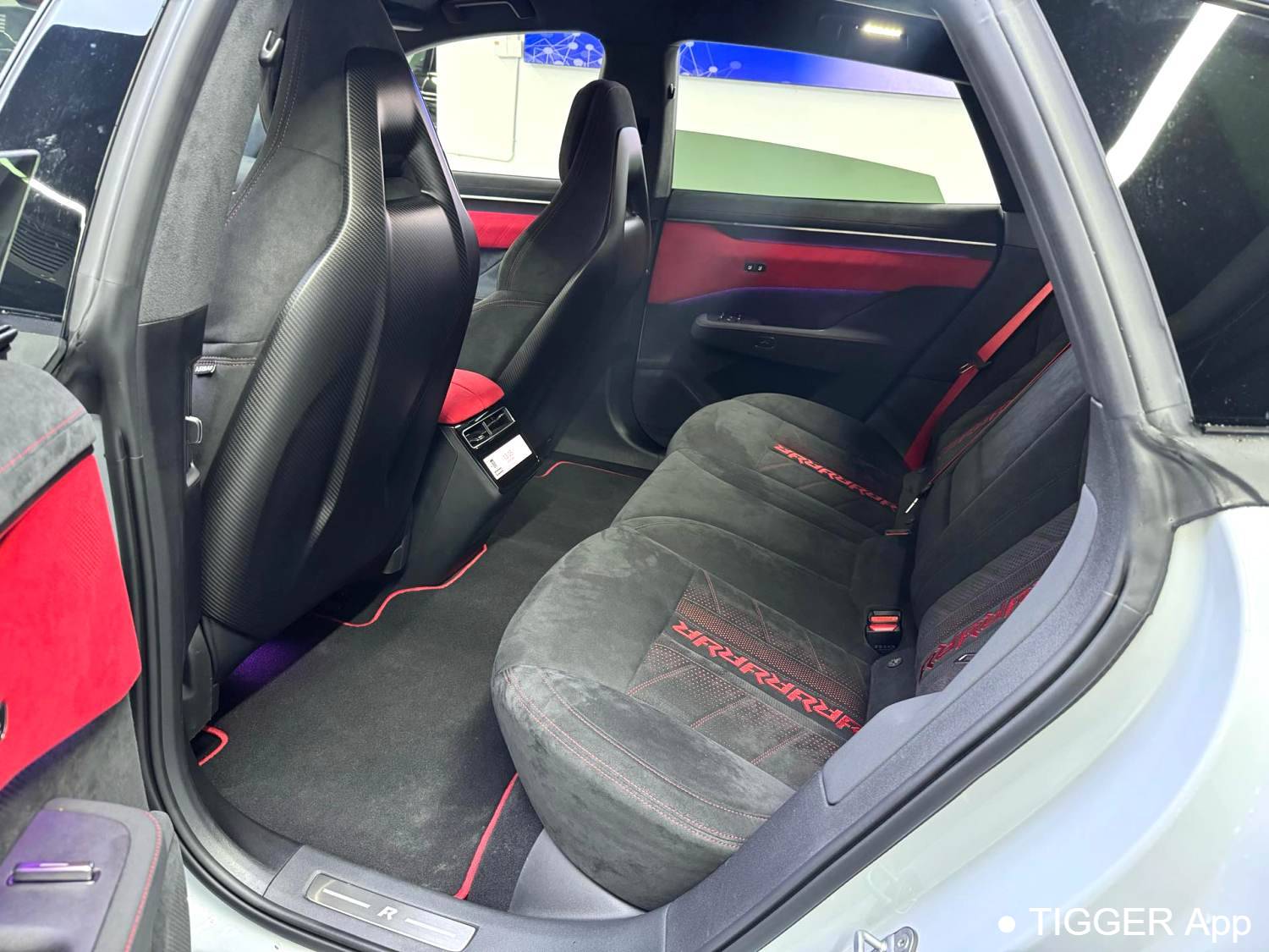 ZEEKR 2023 001FR FR version 100kWh