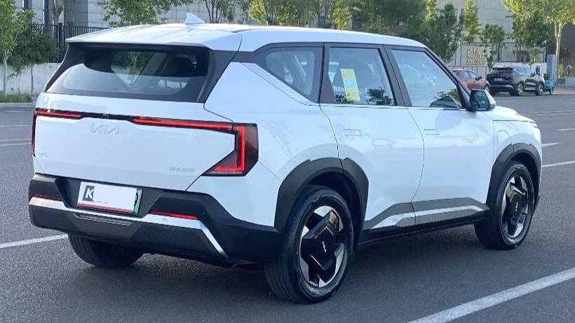 KIA 2025 EV5 530 Light