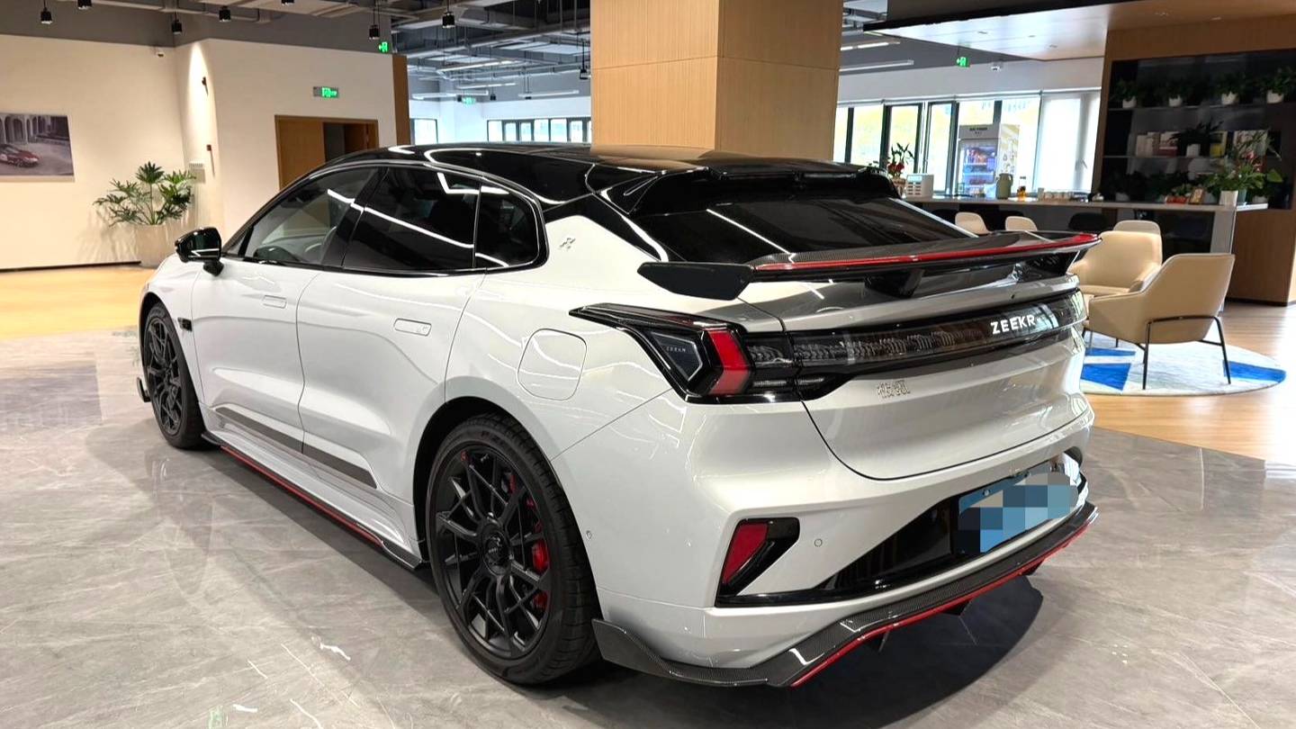 ZEEKR 2023 001FR FR version 100kWh