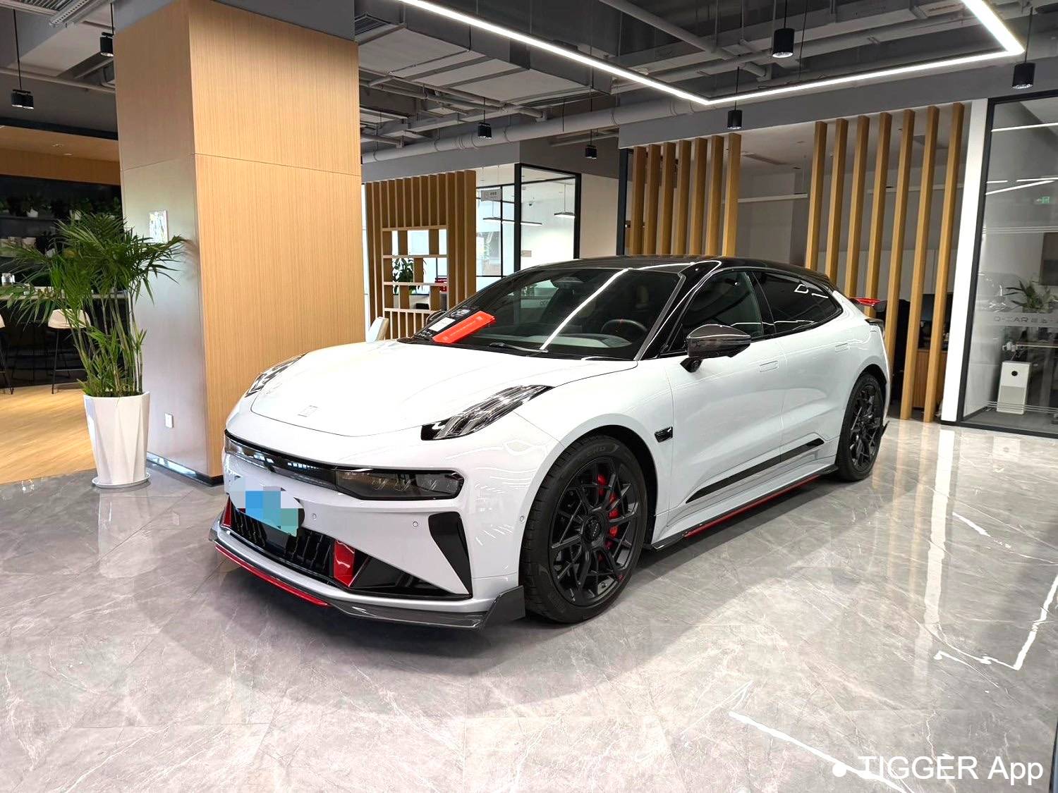 ZEEKR 2023 001FR FR version 100kWh