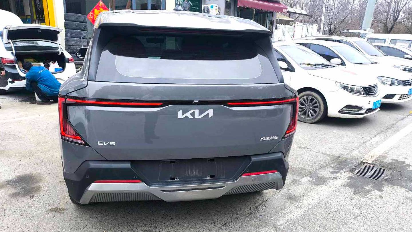 KIA 2025 EV5 530 Air