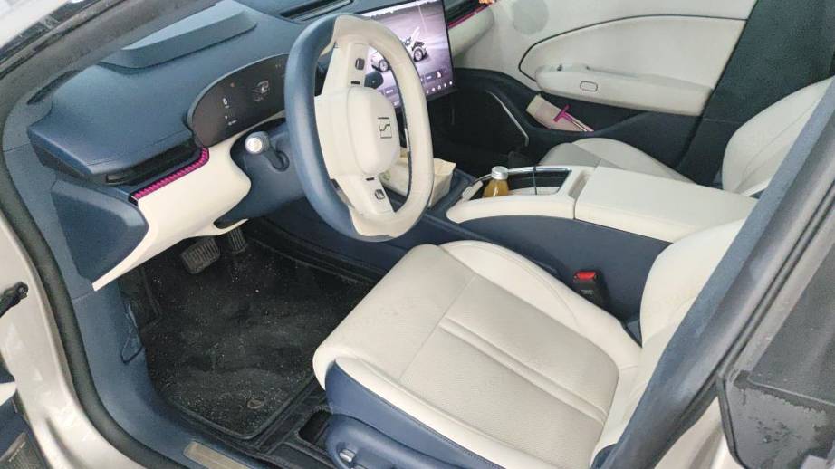 ZEEKR 2024 007 4WD version 75kWh