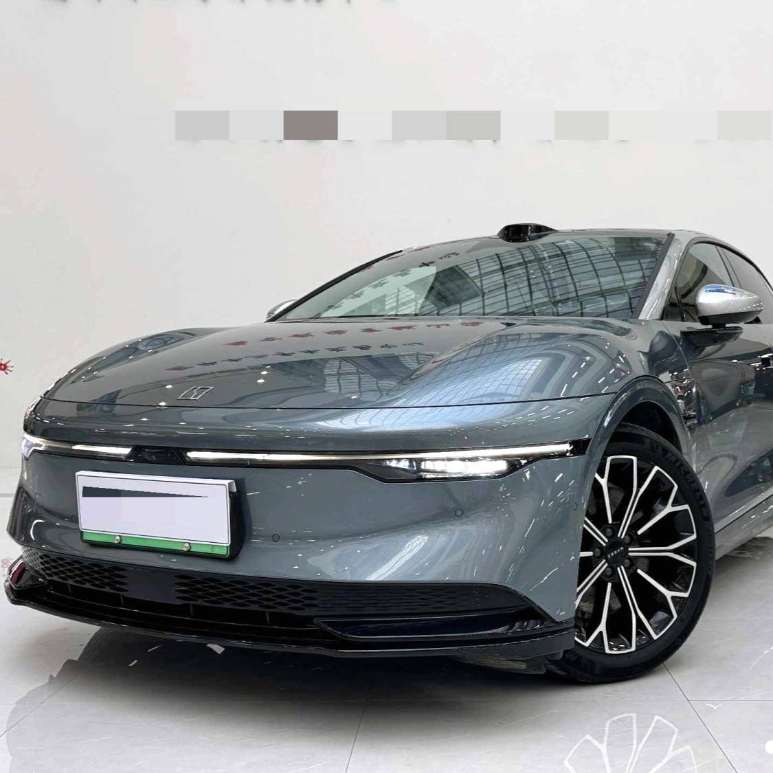 ZEEKR 2024 007 Rear wheel drive intelligent driving version 75kWh سيارة مستعملة