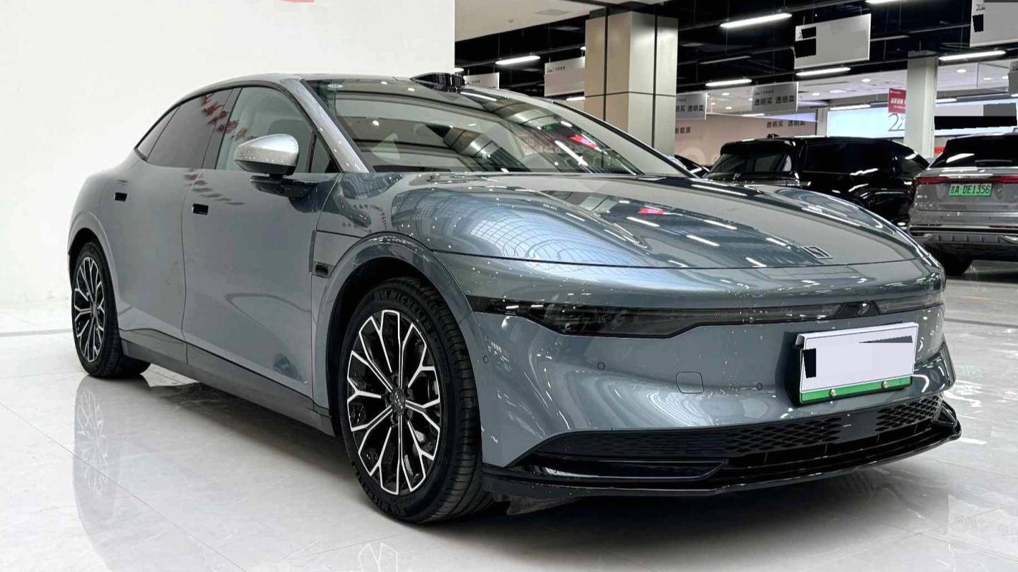 ZEEKR 2024 007 Rear wheel drive intelligent driving version 75kWh