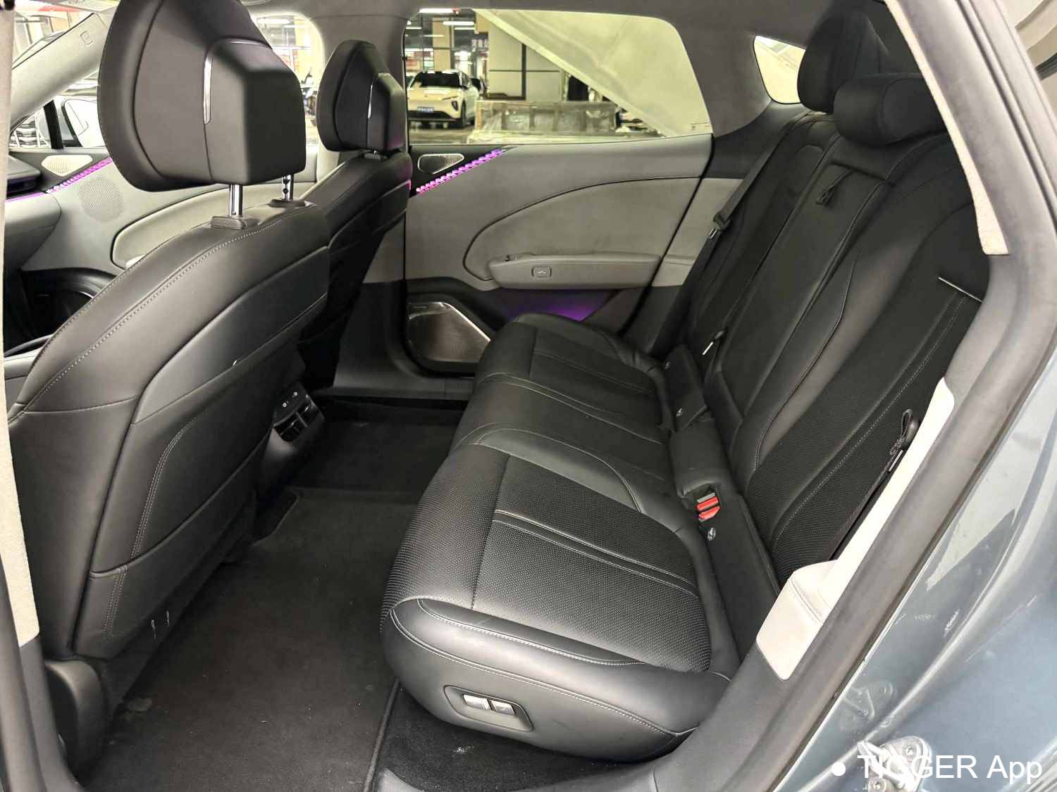 ZEEKR 2024 007 Rear wheel drive intelligent driving version 75kWh