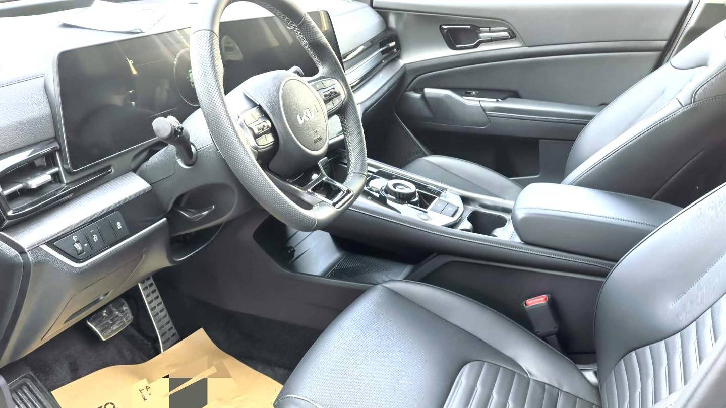 KIA 2025 Sportage 2.0T Two wheel Drive Premium Smart Edition