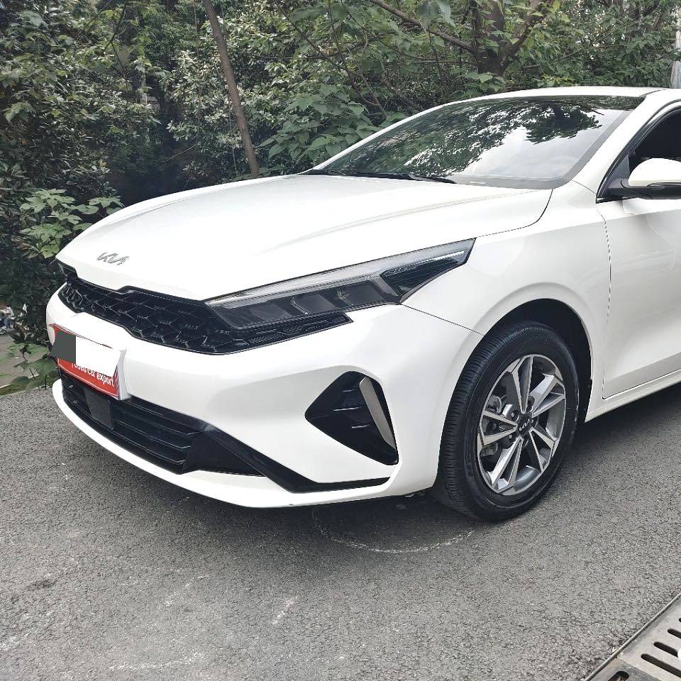 KIA 2023 K3 1.5L CVT Luxury Edition سيارة مستعملة