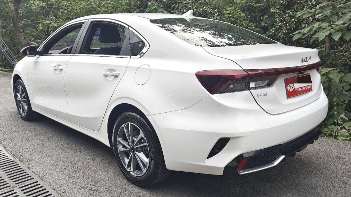 KIA 2023 K3 1.5L CVT Luxury Edition